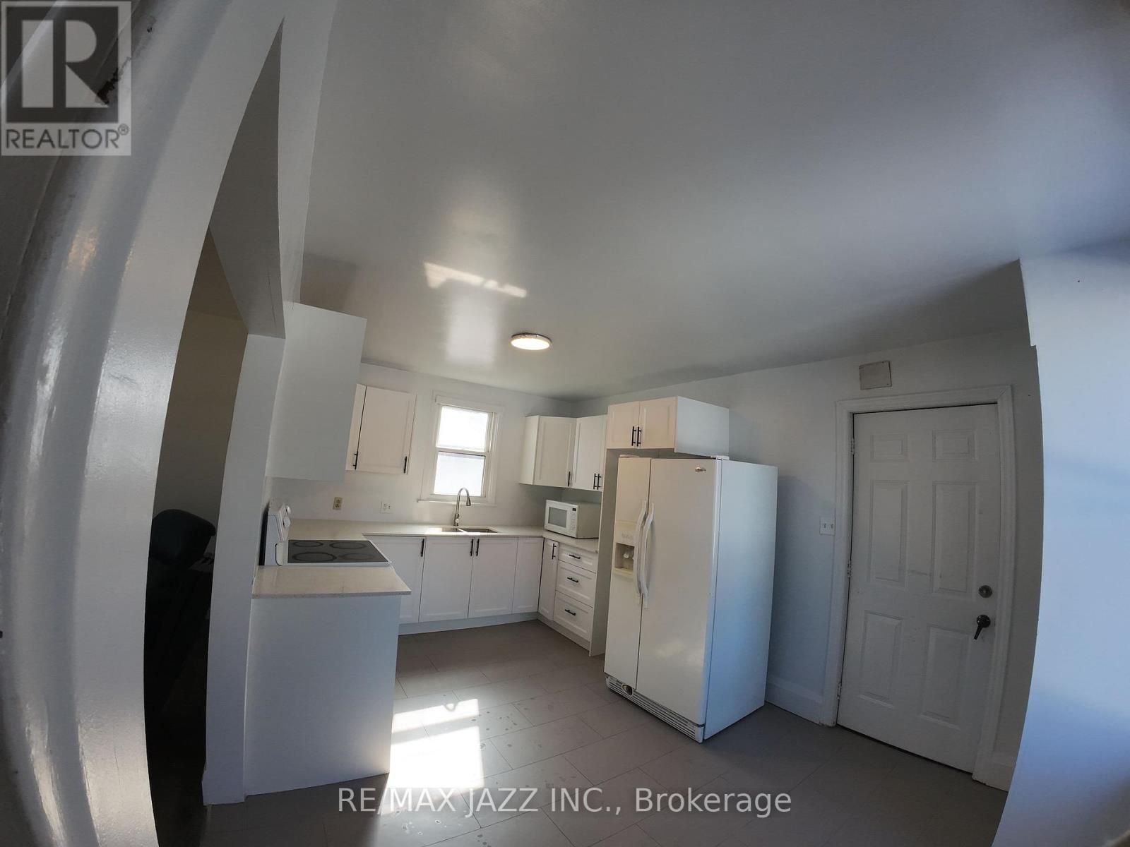 548 Front Street, Oshawa, Ontario  L1H 4V3 - Photo 13 - E12828478