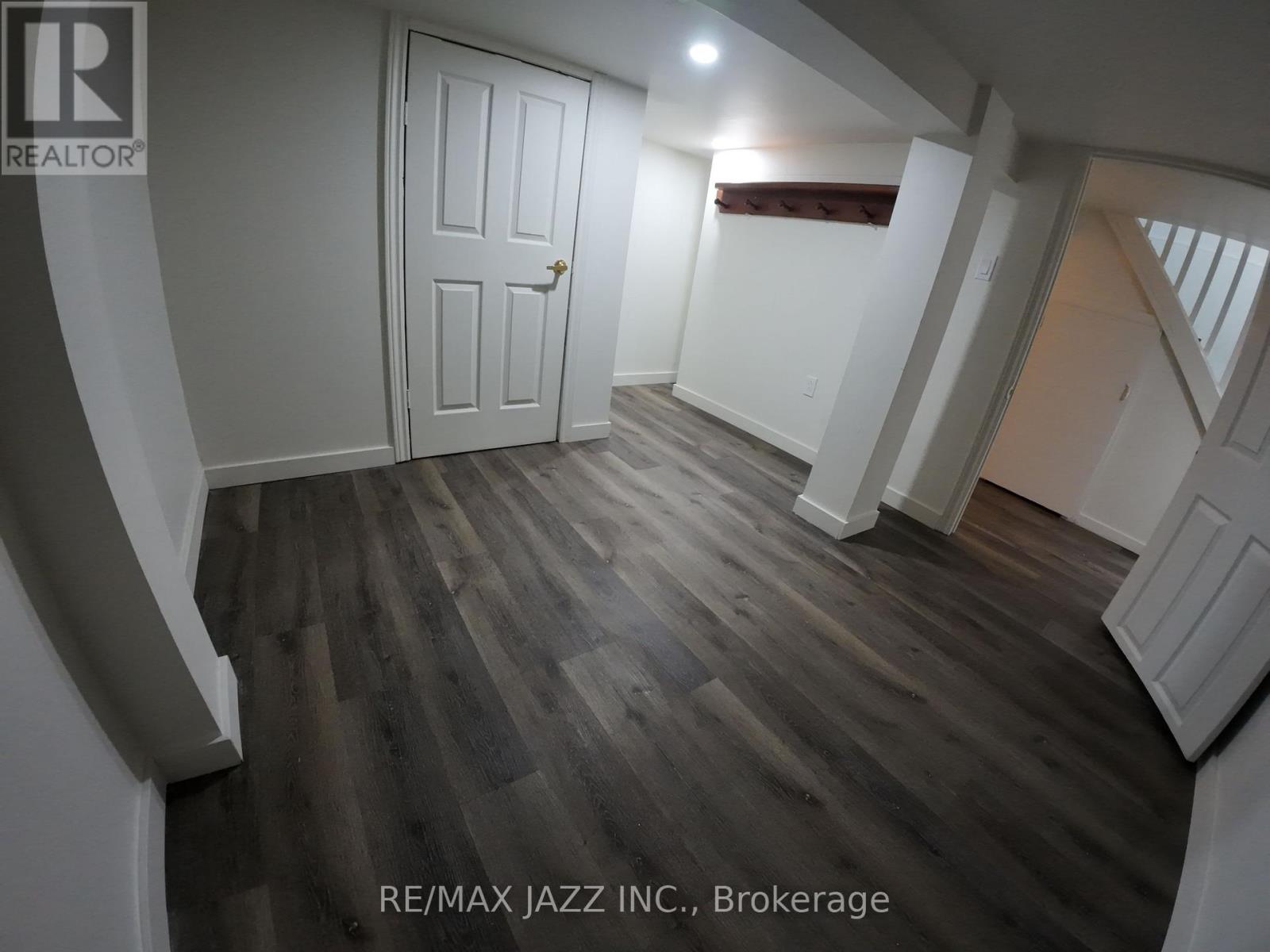 548 Front Street, Oshawa, Ontario  L1H 4V3 - Photo 1 - E12828478