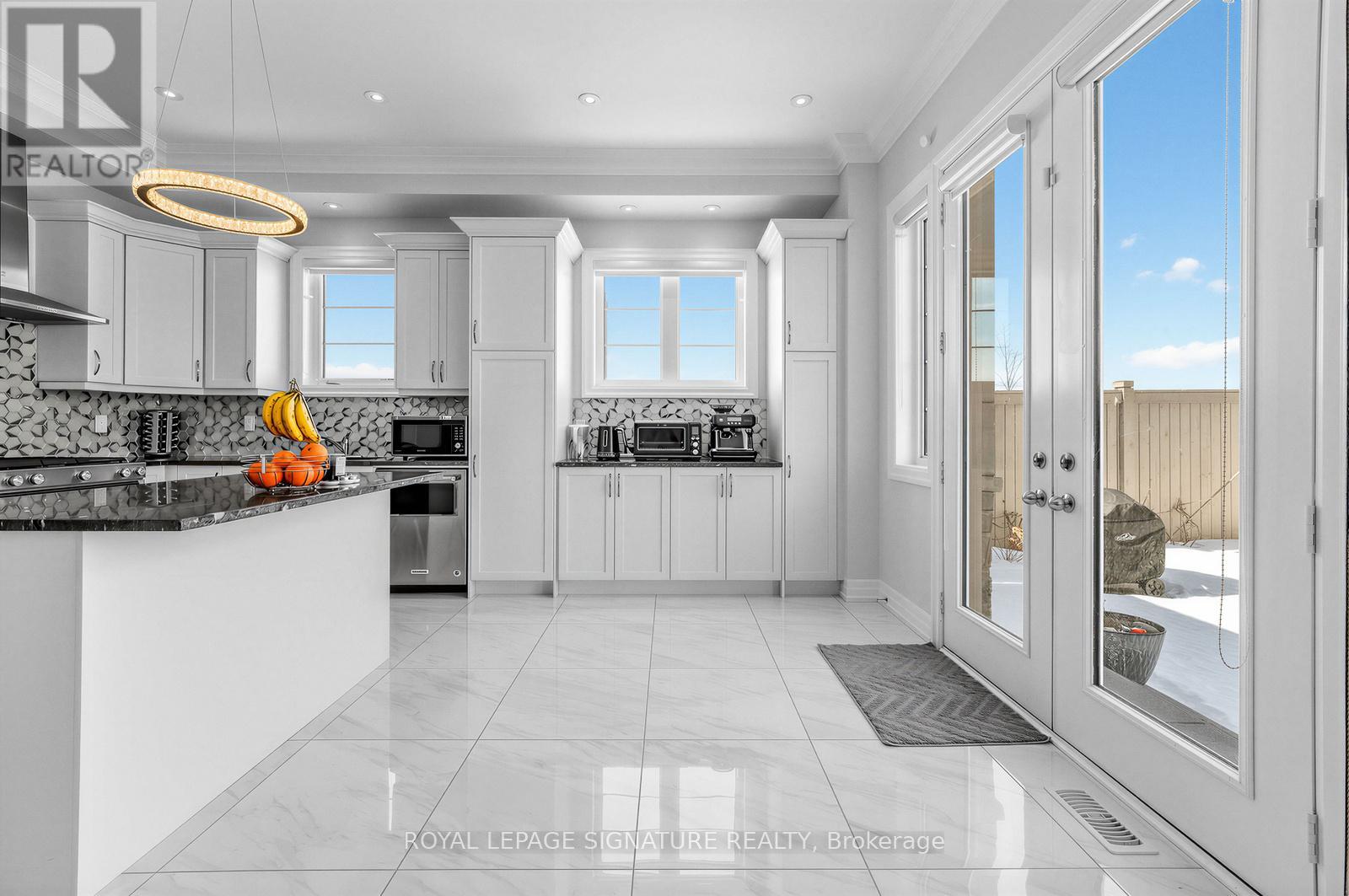 3907 Thomas Alton Boulevard, Burlington, Ontario  L7M 1A2 - Photo 19 - W12827496