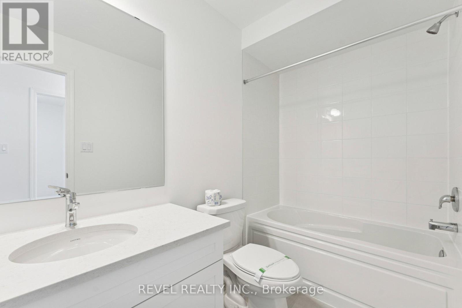 33 Yellow Rail Crescent, Brampton, Ontario L7A 5M8 - Photo 50 - W12827374