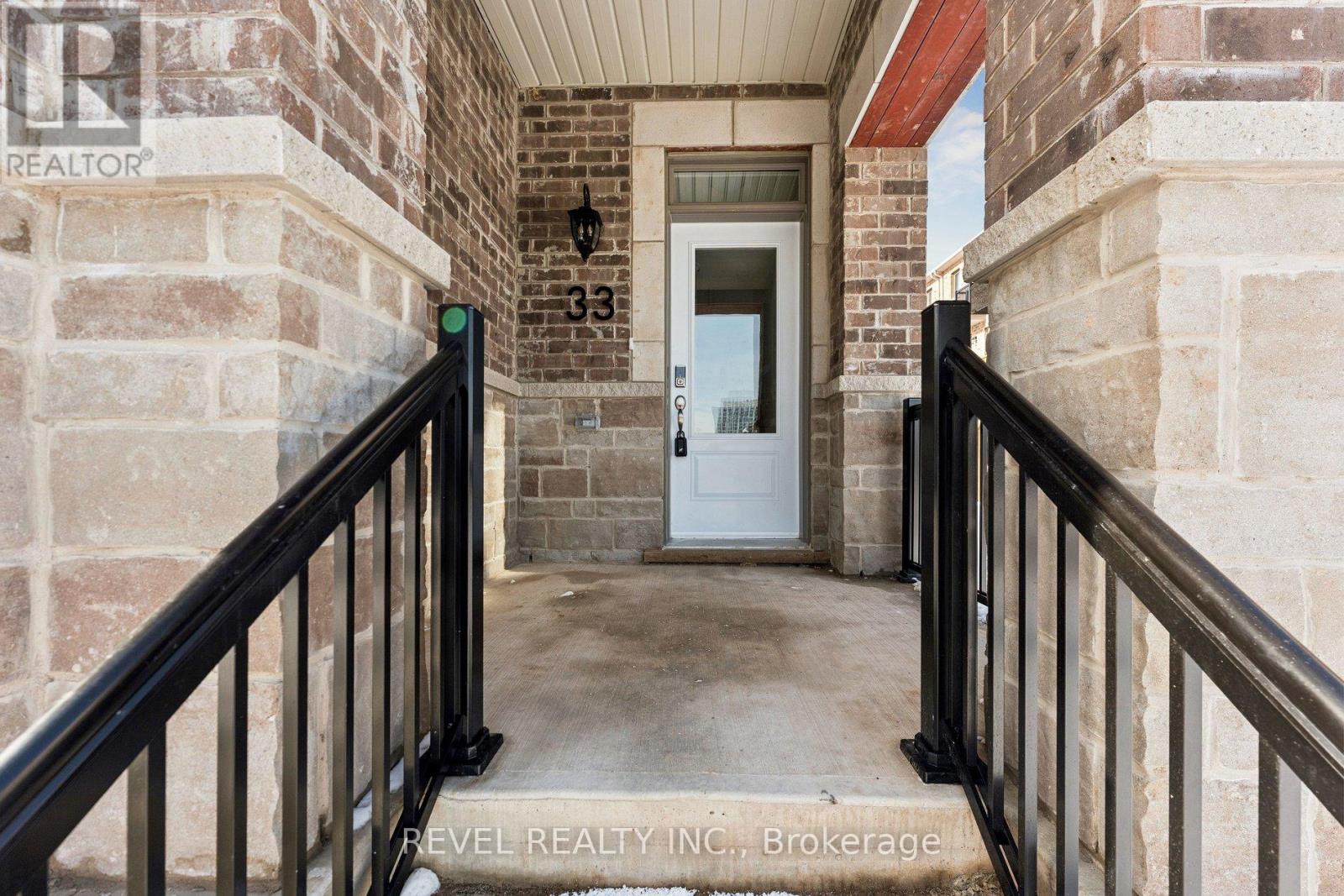 33 Yellow Rail Crescent, Brampton, Ontario L7A 5M8 - Photo 5 - W12827374