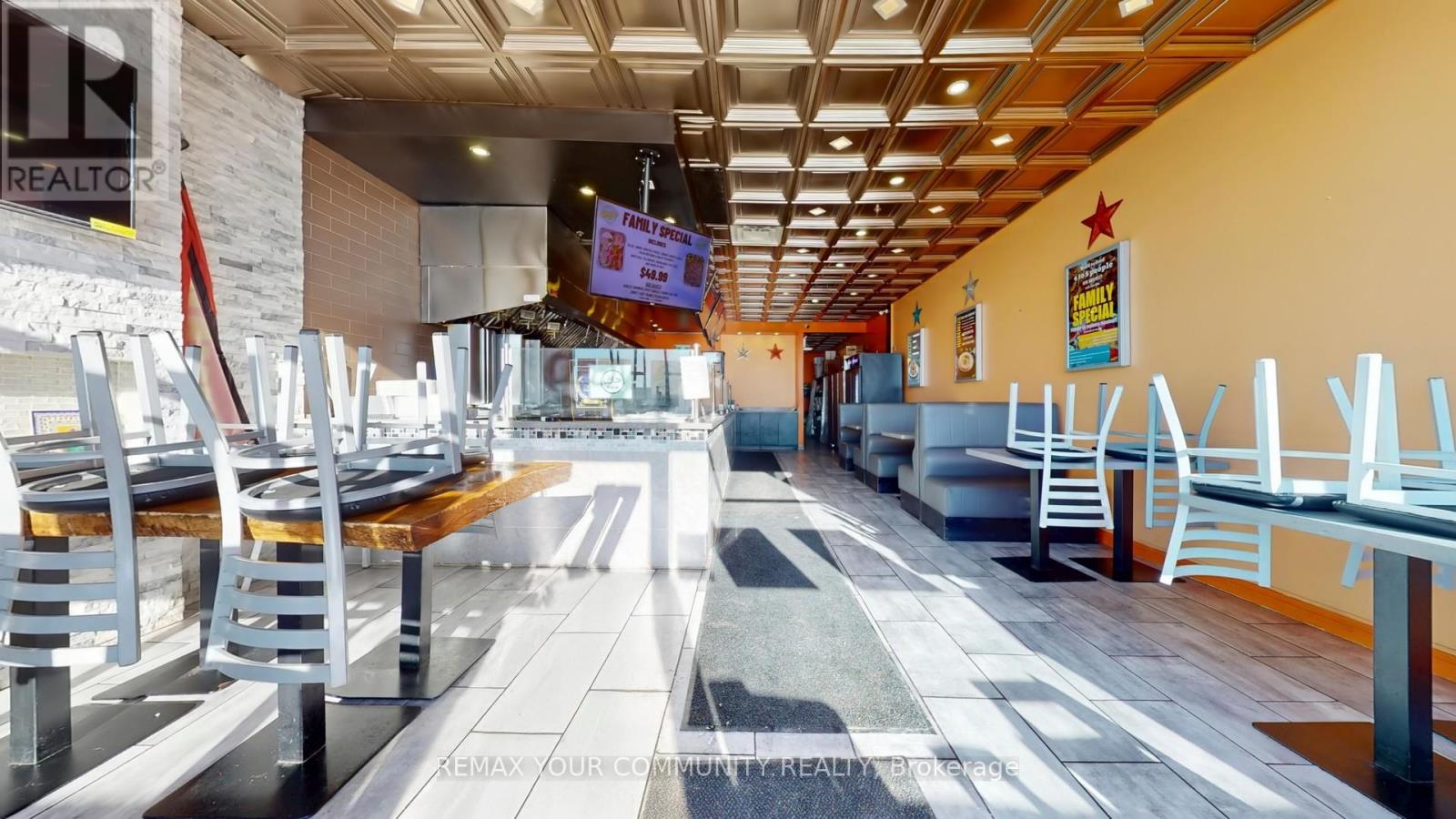 1383 Wilson Road N, Oshawa, Ontario  L1K 2Z5 - Photo 3 - E12828762