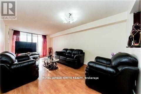 501 - 410 Mclevin Avenue, Toronto, Ontario  M1B 5J5 - Photo 2 - E12828788