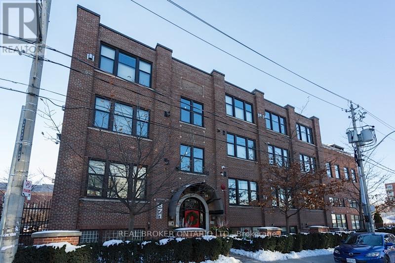 27 - 371 Wallace Avenue, Toronto, Ontario  M6P 3N8 - Photo 25 - W12828226
