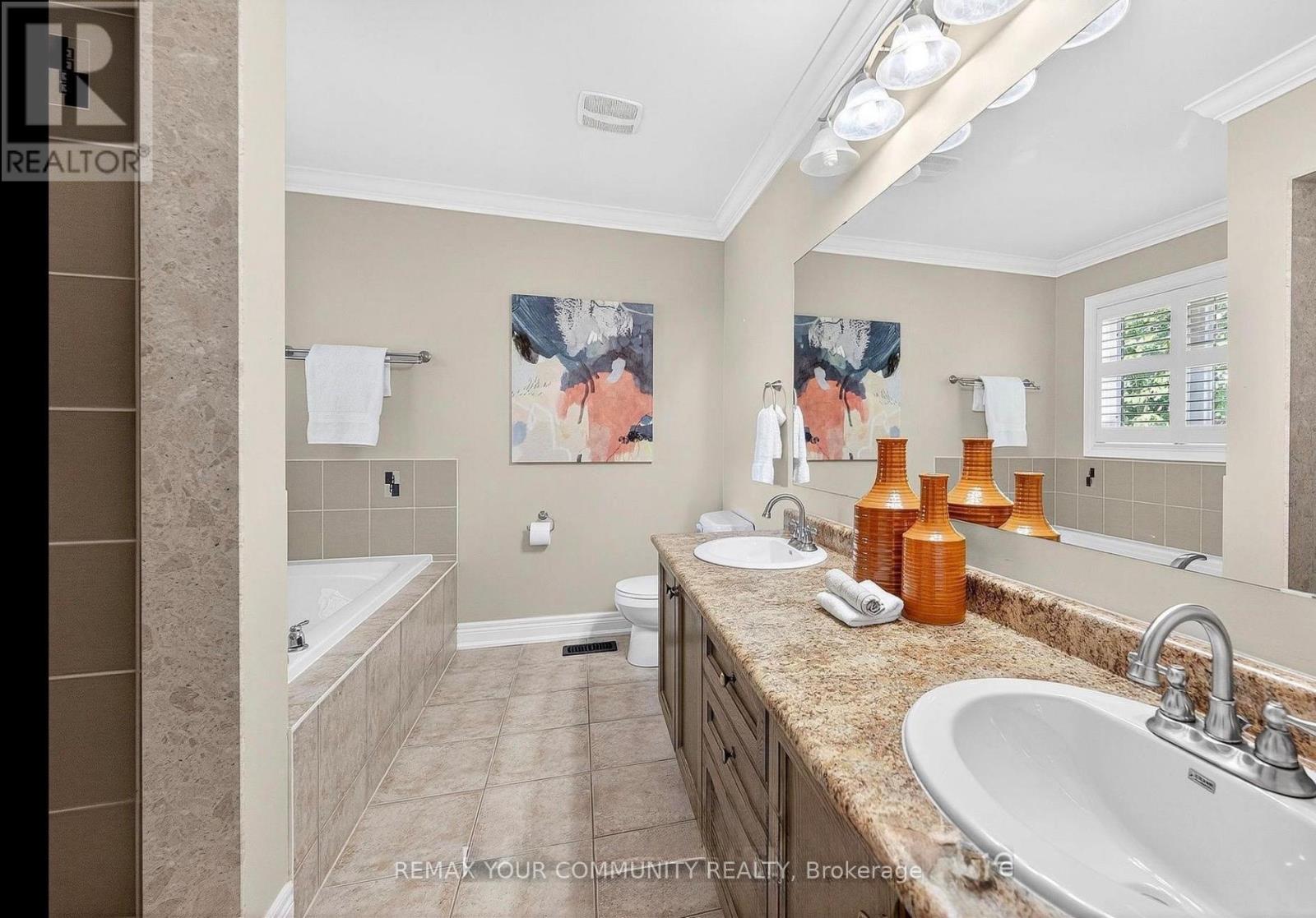 95 Chelsea Crescent, Bradford West Gwillimbury (Bradford), Ontario  L3Z 0J7 - Photo 19 - N12828804