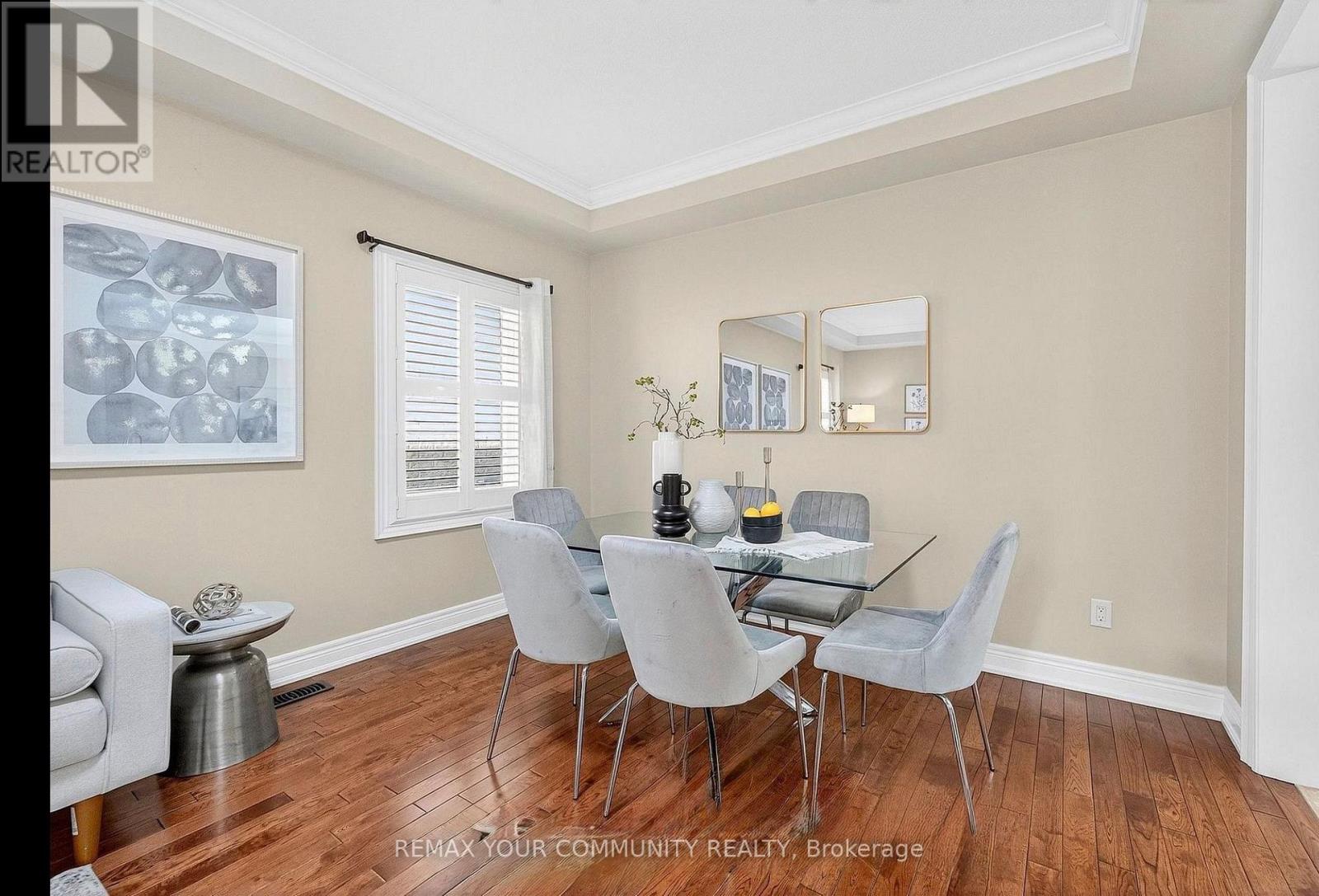 95 Chelsea Crescent, Bradford West Gwillimbury (Bradford), Ontario  L3Z 0J7 - Photo 6 - N12828804