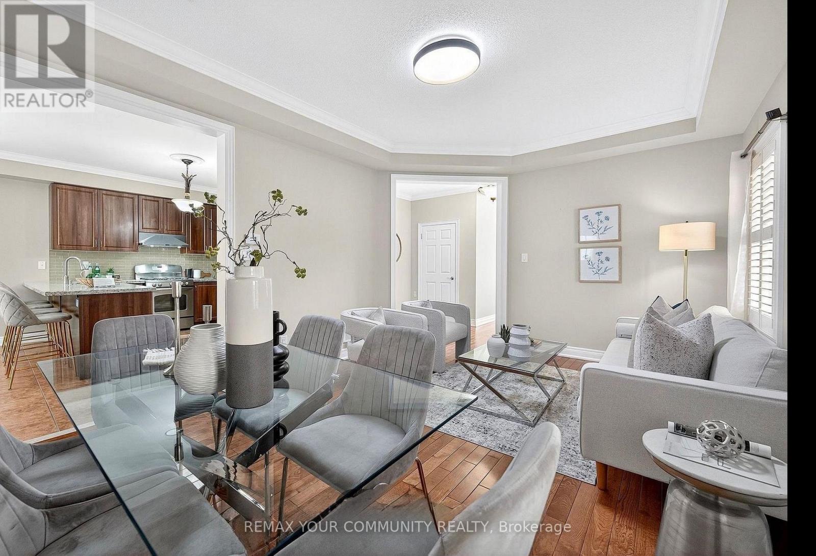 95 Chelsea Crescent, Bradford West Gwillimbury (Bradford), Ontario  L3Z 0J7 - Photo 7 - N12828804