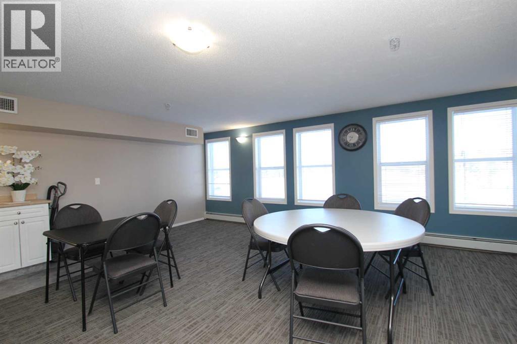 320, 260 Duston Street, Red Deer, Alberta  T4R 2S7 - Photo 12 - A2287268