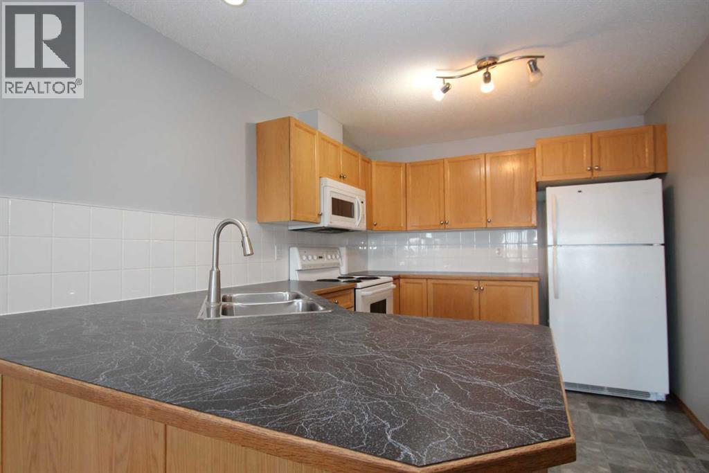 320, 260 Duston Street, Red Deer, Alberta  T4R 2S7 - Photo 14 - A2287268