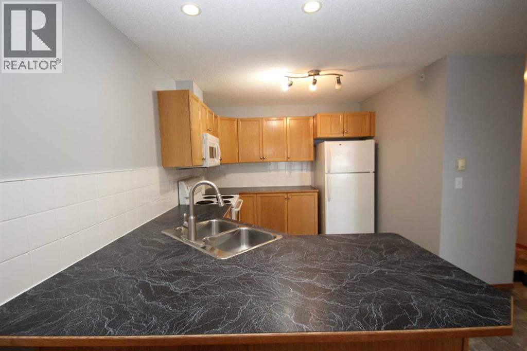 320, 260 Duston Street, Red Deer, Alberta  T4R 2S7 - Photo 17 - A2287268