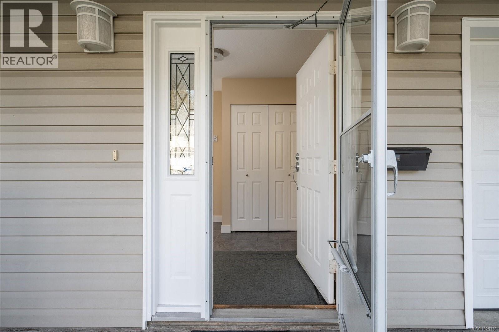 2473 Nadely Cres, Nanaimo, British Columbia  V9T 5T1 - Photo 3 - 1025336