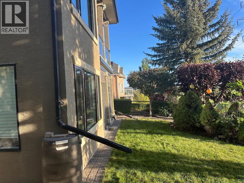 22 Valley Creek Road Nw, Calgary, Alberta  T3B 5T9 - Photo 40 - A2289384