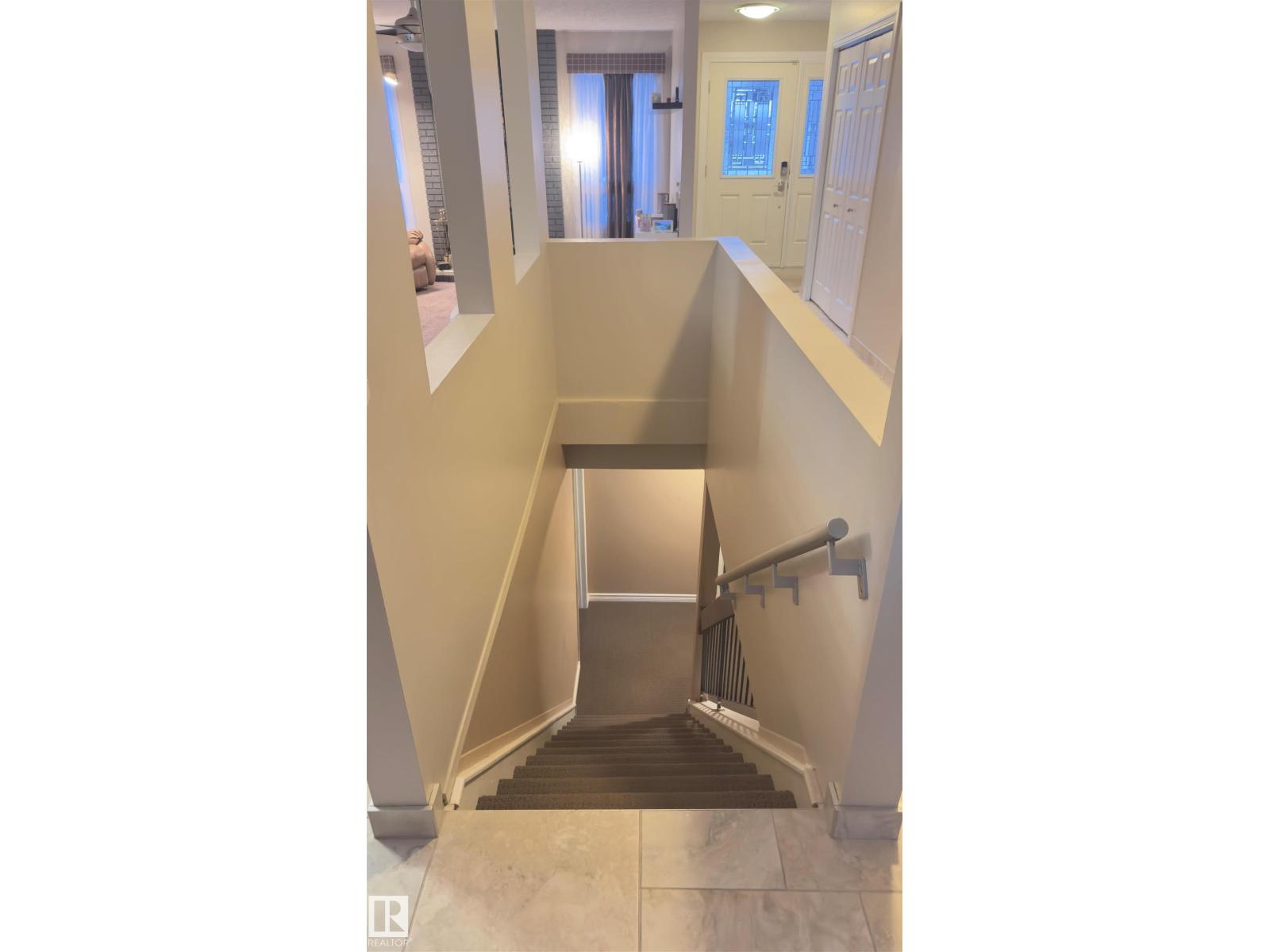 296 Greenoch Cr Nw, Edmonton, Alberta  T6L 1B4 - Photo 24 - E4475237