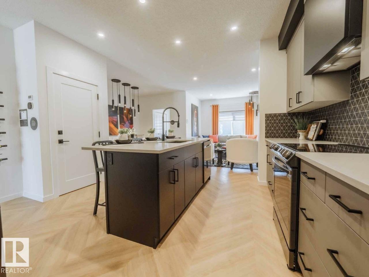 7007 181 Av Nw, Edmonton, Alberta  T5Z 0V5 - Photo 4 - E4475240