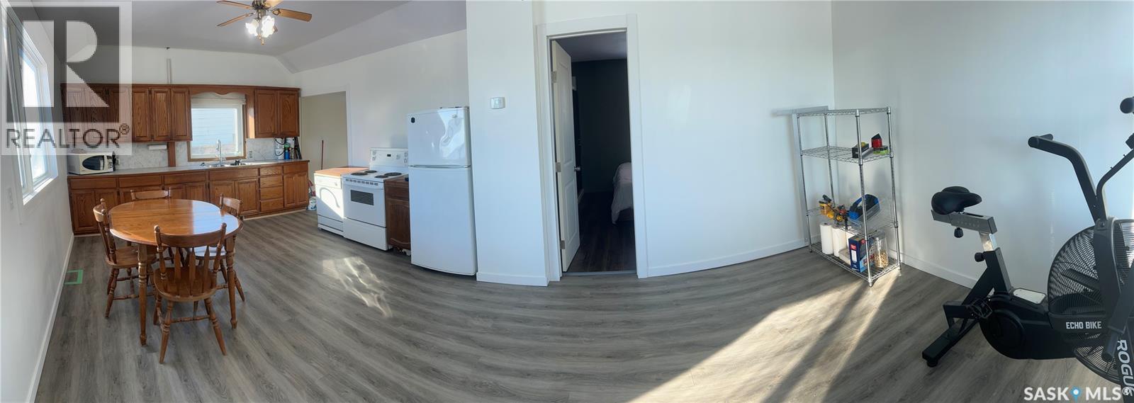 314 Railway Street, Bienfait, Saskatchewan  S0C 0M0 - Photo 5 - SK029336