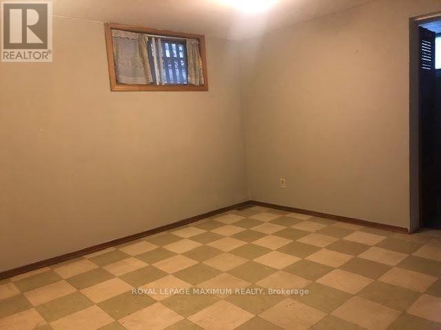 452 Harvie Avenue, Toronto, Ontario  M6E 4L8 - Photo 21 - W12828746