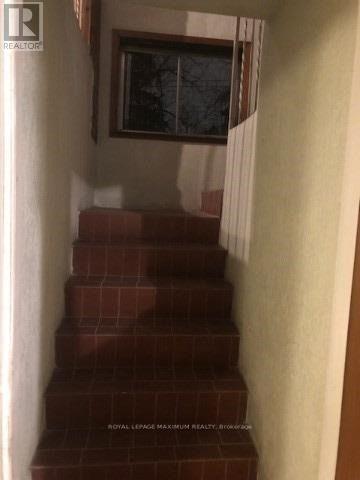 452 Harvie Avenue, Toronto, Ontario  M6E 4L8 - Photo 23 - W12828746