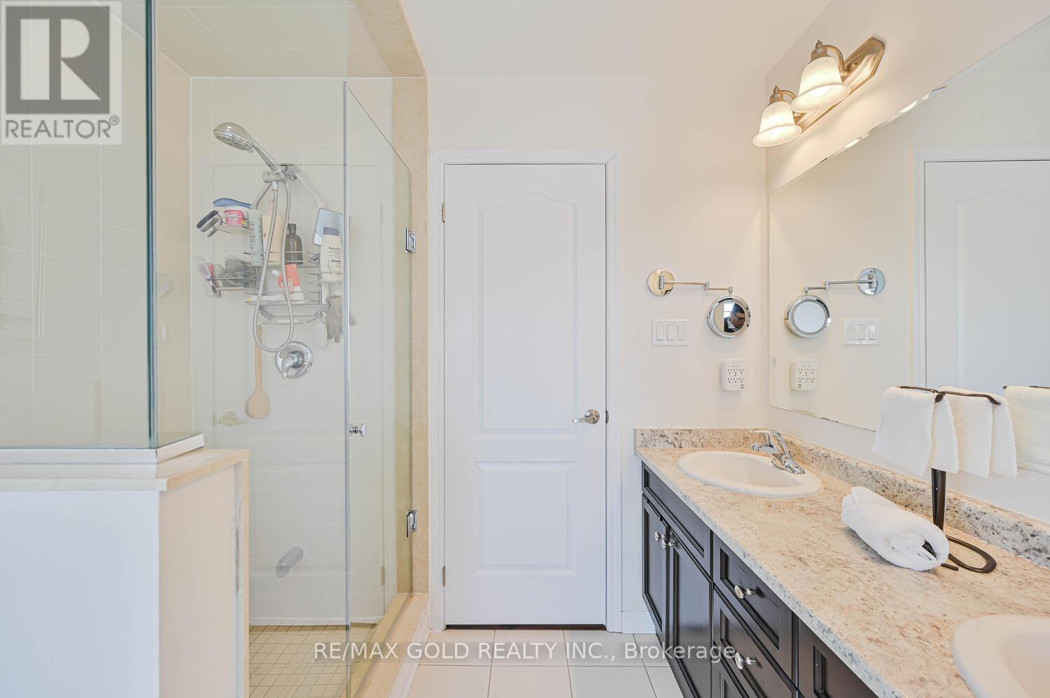 86 Miracle Trail, Brampton, Ontario  L7A 0G2 - Photo 32 - W12828764