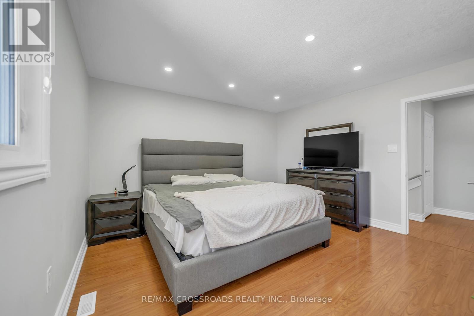 65 Creditstone Road, Brampton, Ontario  L6Y 4E9 - Photo 14 - W12828784