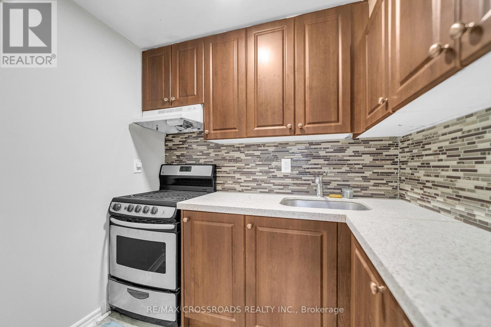 65 Creditstone Road, Brampton, Ontario  L6Y 4E9 - Photo 24 - W12828784