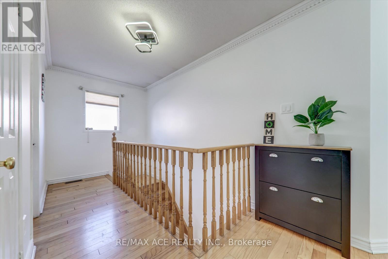 4718 Wild Rose Street, Mississauga, Ontario  L5M 5H3 - Photo 18 - W12828814