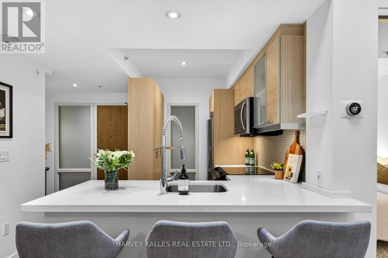 306 - 701 Dovercourt Road, Toronto, Ontario  M6H 0A1 - Photo 9 - C12828758