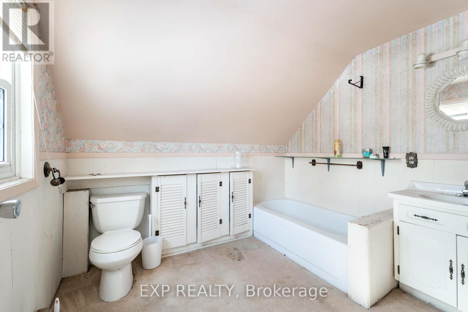 5378 Fly Road, Lincoln, Ontario  L0R 1B2 - Photo 32 - X12828790