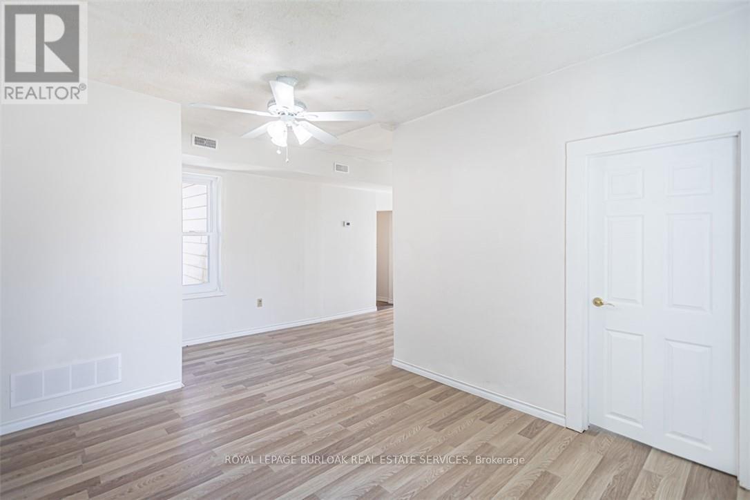 2712 Upper James Street, Hamilton, Ontario  L0R 1W0 - Photo 11 - X12828800