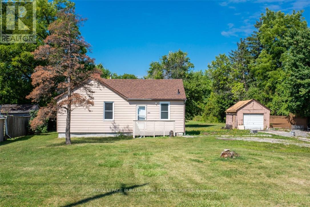 2712 Upper James Street, Hamilton, Ontario  L0R 1W0 - Photo 2 - X12828800