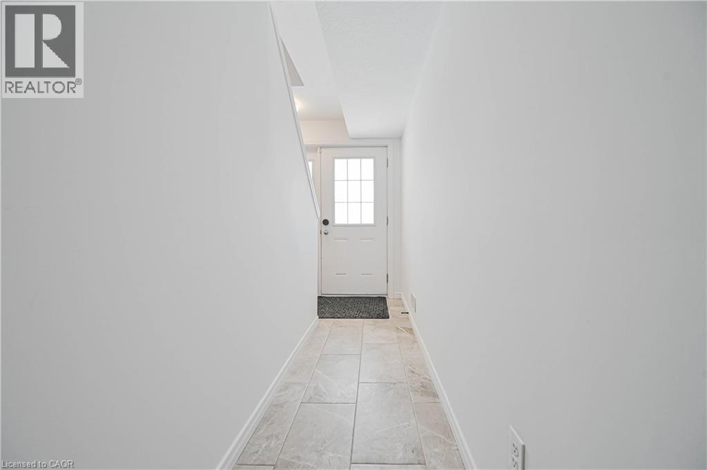 355 Fisher Mills Road Unit# 52, Cambridge, Ontario  N3C 4N5 - Photo 11 - 40808350