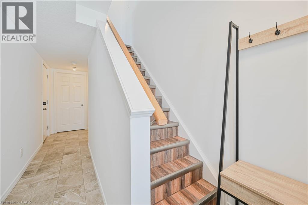 355 Fisher Mills Road Unit# 52, Cambridge, Ontario  N3C 4N5 - Photo 12 - 40808350