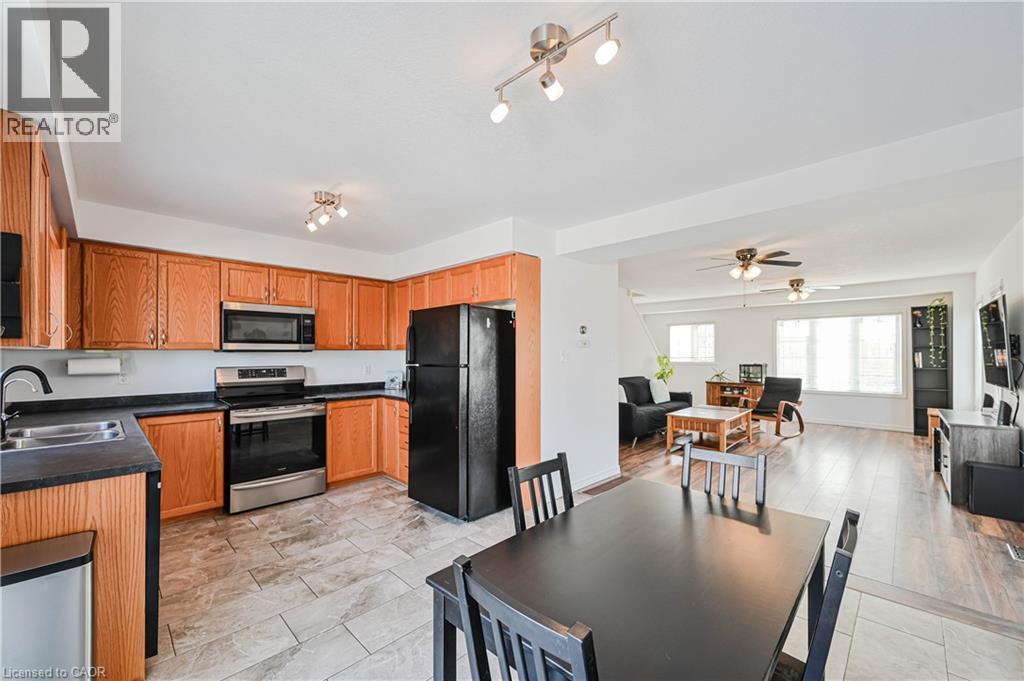 355 Fisher Mills Road Unit# 52, Cambridge, Ontario  N3C 4N5 - Photo 19 - 40808350