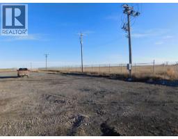 31 and 31A Leavings Street E, Granum, Alberta