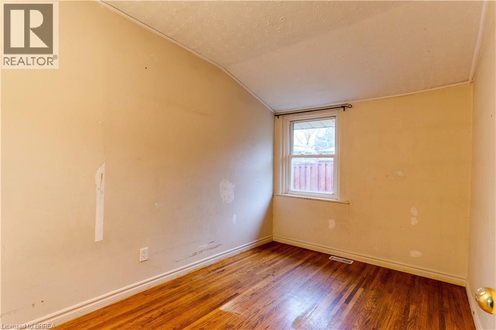 257 Grand River Avenue, Brantford, Ontario  N3T 4Y5 - Photo 17 - 40783807