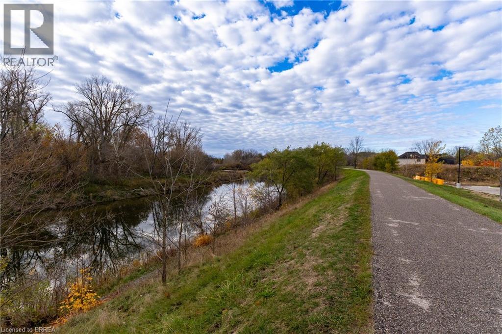 257 Grand River Avenue, Brantford, Ontario  N3T 4Y5 - Photo 21 - 40783807