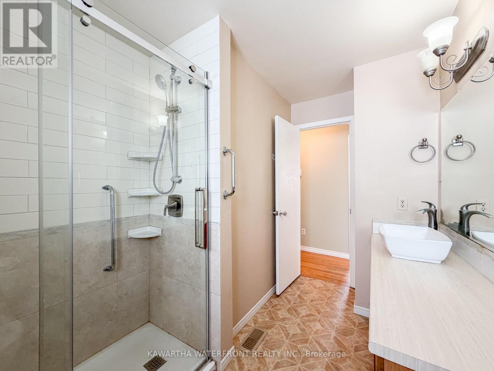 12 Leanne Avenue, Otonabee-South Monaghan, Ontario  K9J 6X8 - Photo 24 - X12828932