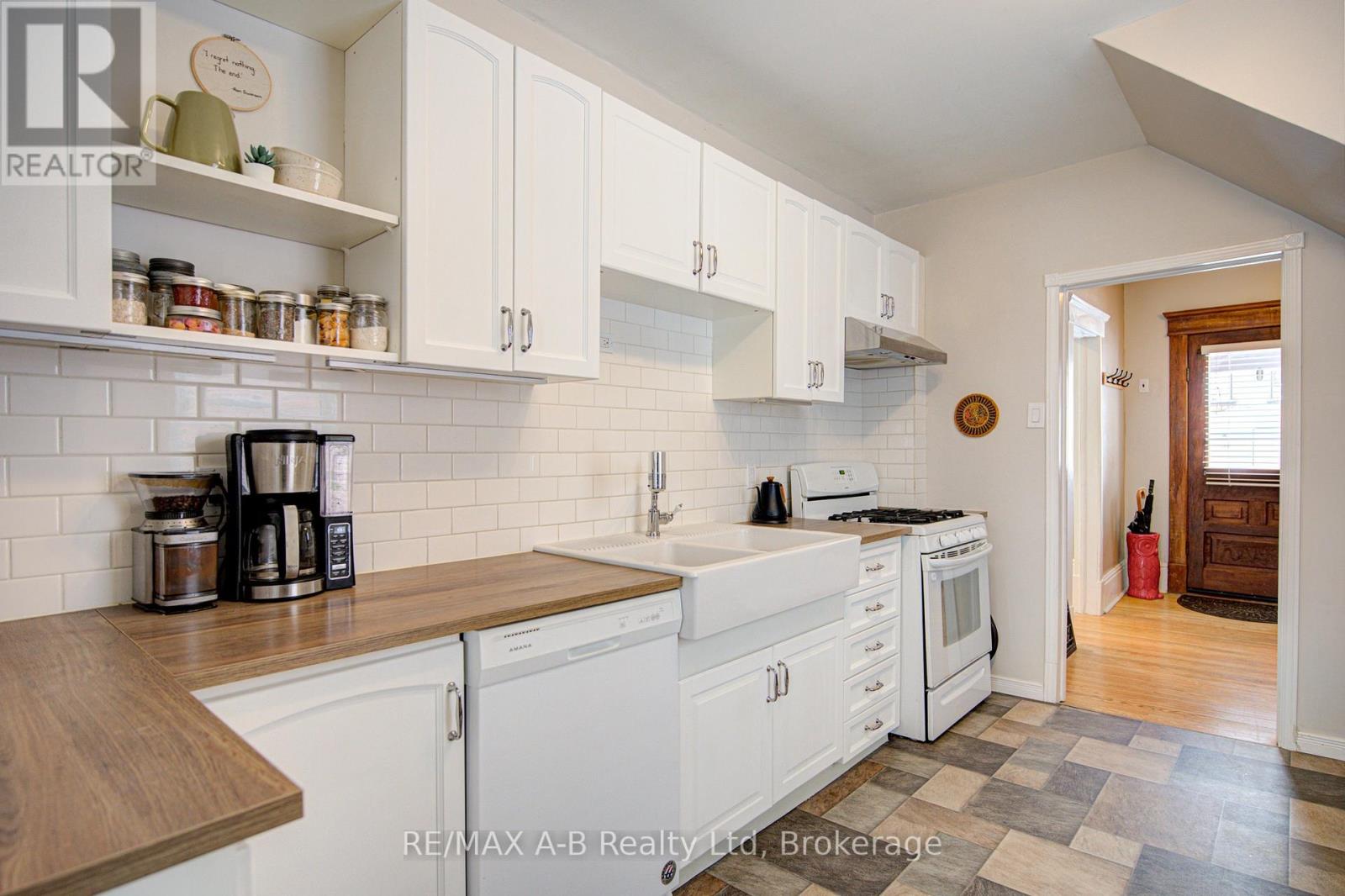 397 Albert Street, Stratford, Ontario  N5A 3L2 - Photo 13 - X12828922