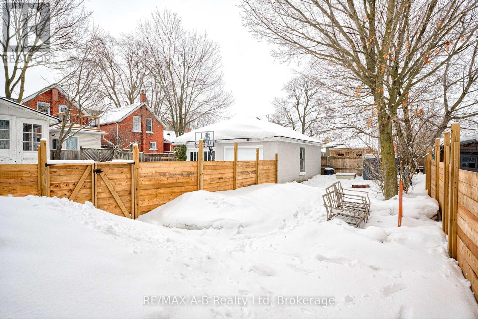 397 Albert Street, Stratford, Ontario  N5A 3L2 - Photo 33 - X12828922