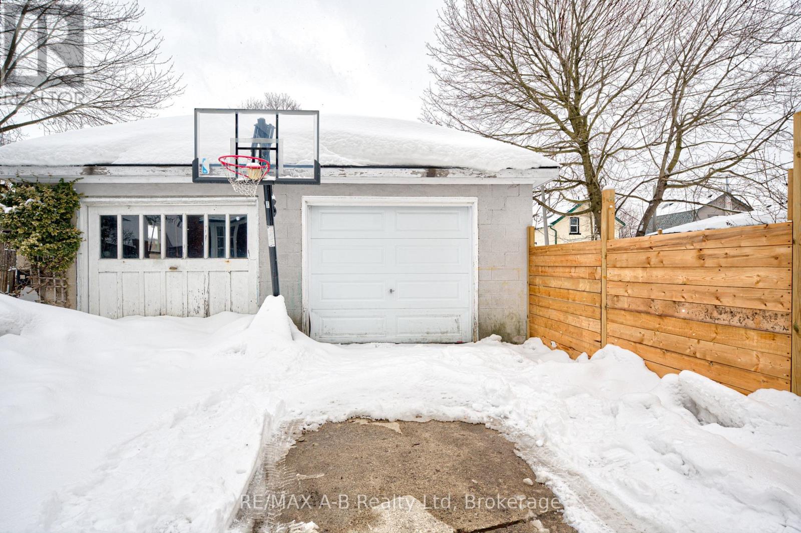 397 Albert Street, Stratford, Ontario  N5A 3L2 - Photo 34 - X12828922