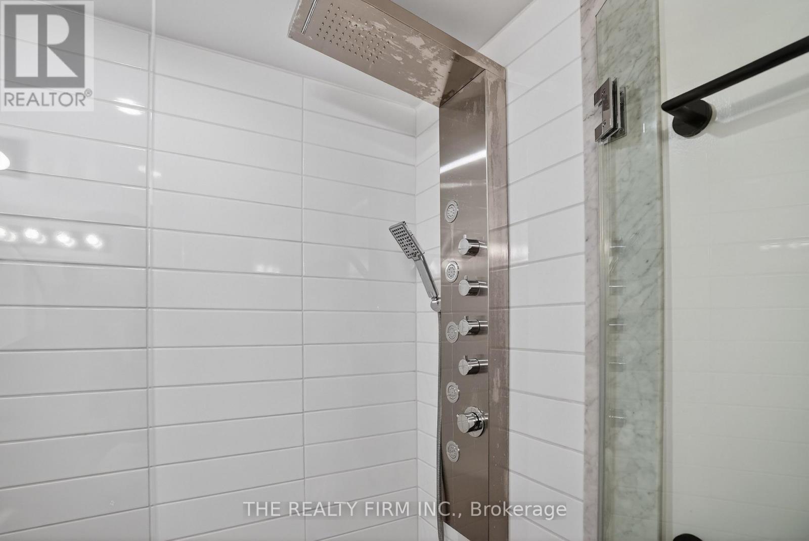 4084 Bluepoint Drive, Plympton-Wyoming, Ontario  N0N 1J6 - Photo 30 - X12828874