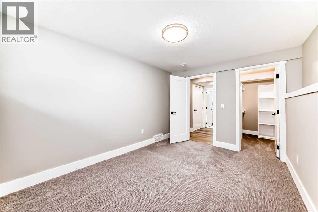 7 Lake Sundance Place Se, Calgary, Alberta  T2J 2S9 - Photo 35 - A2289053