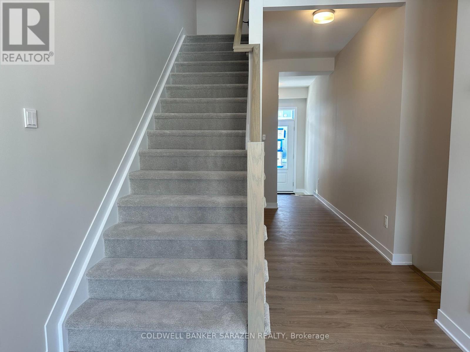 417 Les Emmerson Drive, Ottawa, Ontario  K2J 7L7 - Photo 11 - X12828864