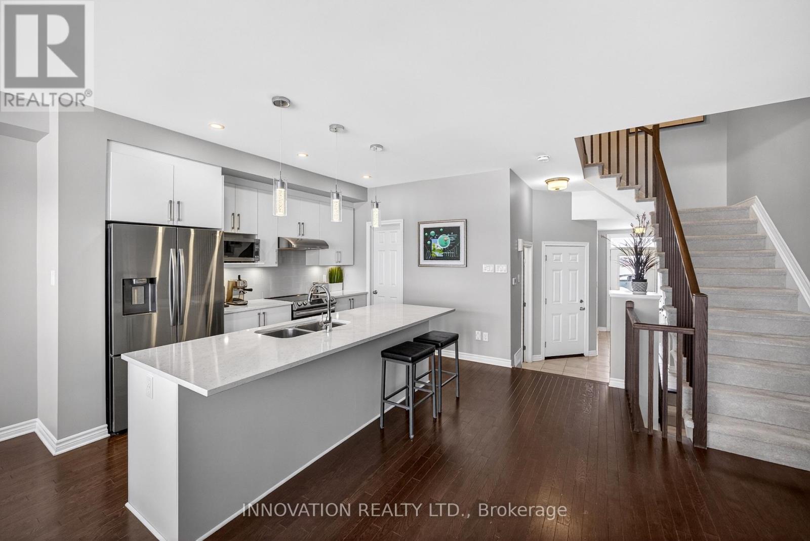 923 Antonio Farley Street, Ottawa, Ontario  K4A 5K1 - Photo 4 - X12828902