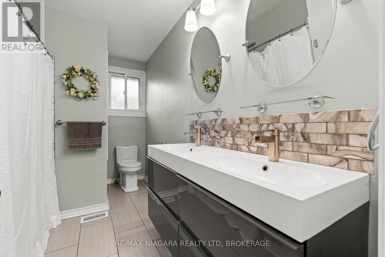 2 Highcourt Crescent, St. Catharines, Ontario  L2M 3M6 - Photo 12 - X12828824