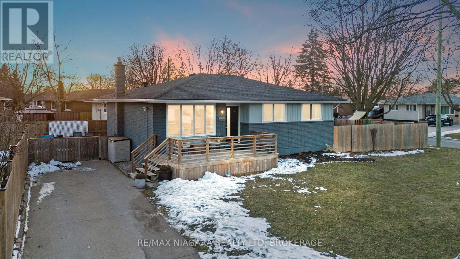 2 Highcourt Crescent, St. Catharines, Ontario  L2M 3M6 - Photo 36 - X12828824