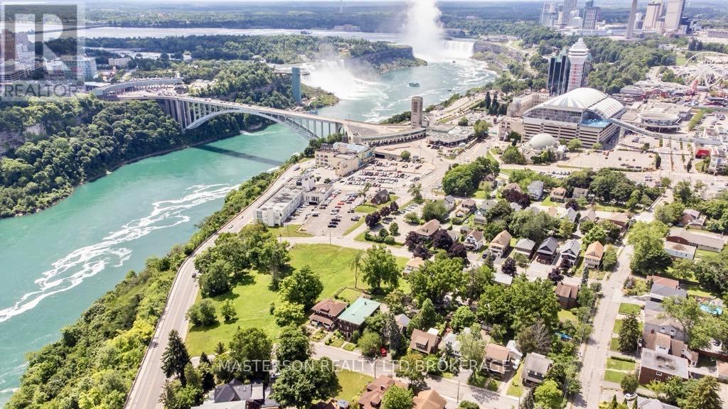 4437 JOHN STREET N, Niagara Falls, Ontario