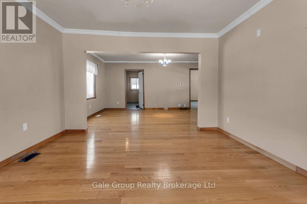 150 Frances Street, Ingersoll, Ontario  N5C 2H5 - Photo 5 - X12828872