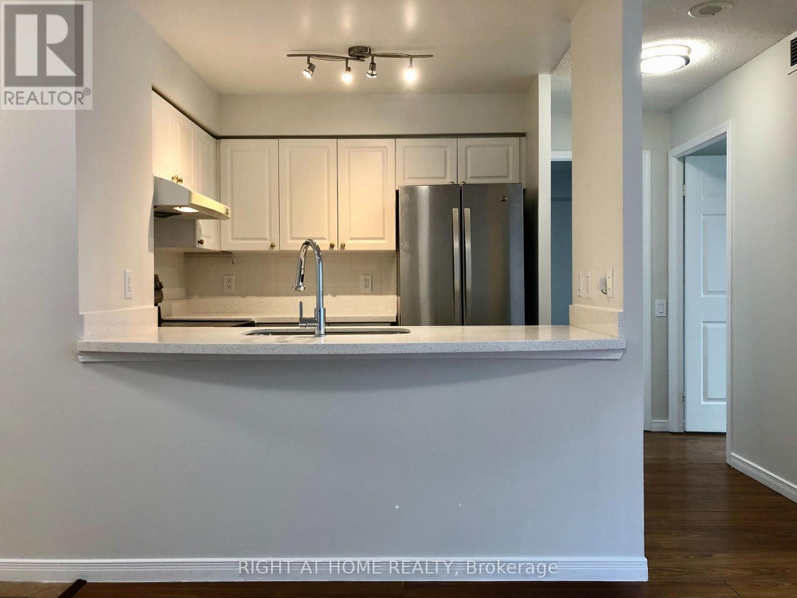 1801 - 8 Hillcrest Avenue, Toronto, Ontario  M2N 6Y6 - Photo 12 - C12828894