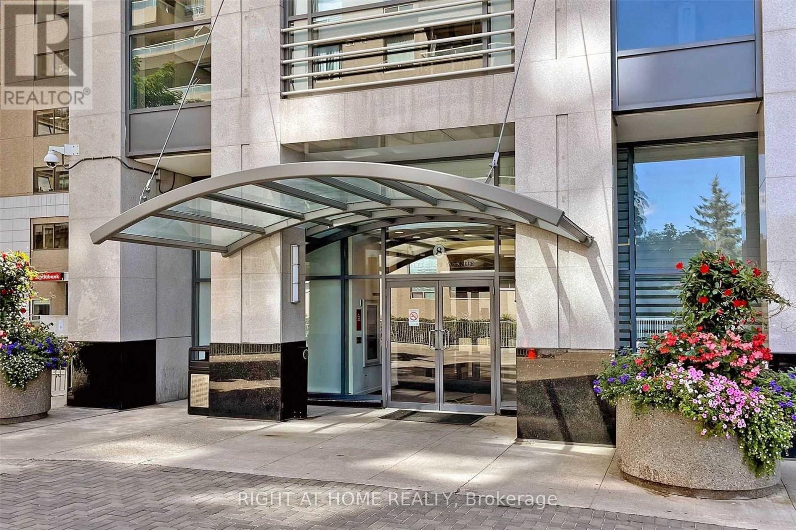 1801 - 8 Hillcrest Avenue, Toronto, Ontario  M2N 6Y6 - Photo 3 - C12828894