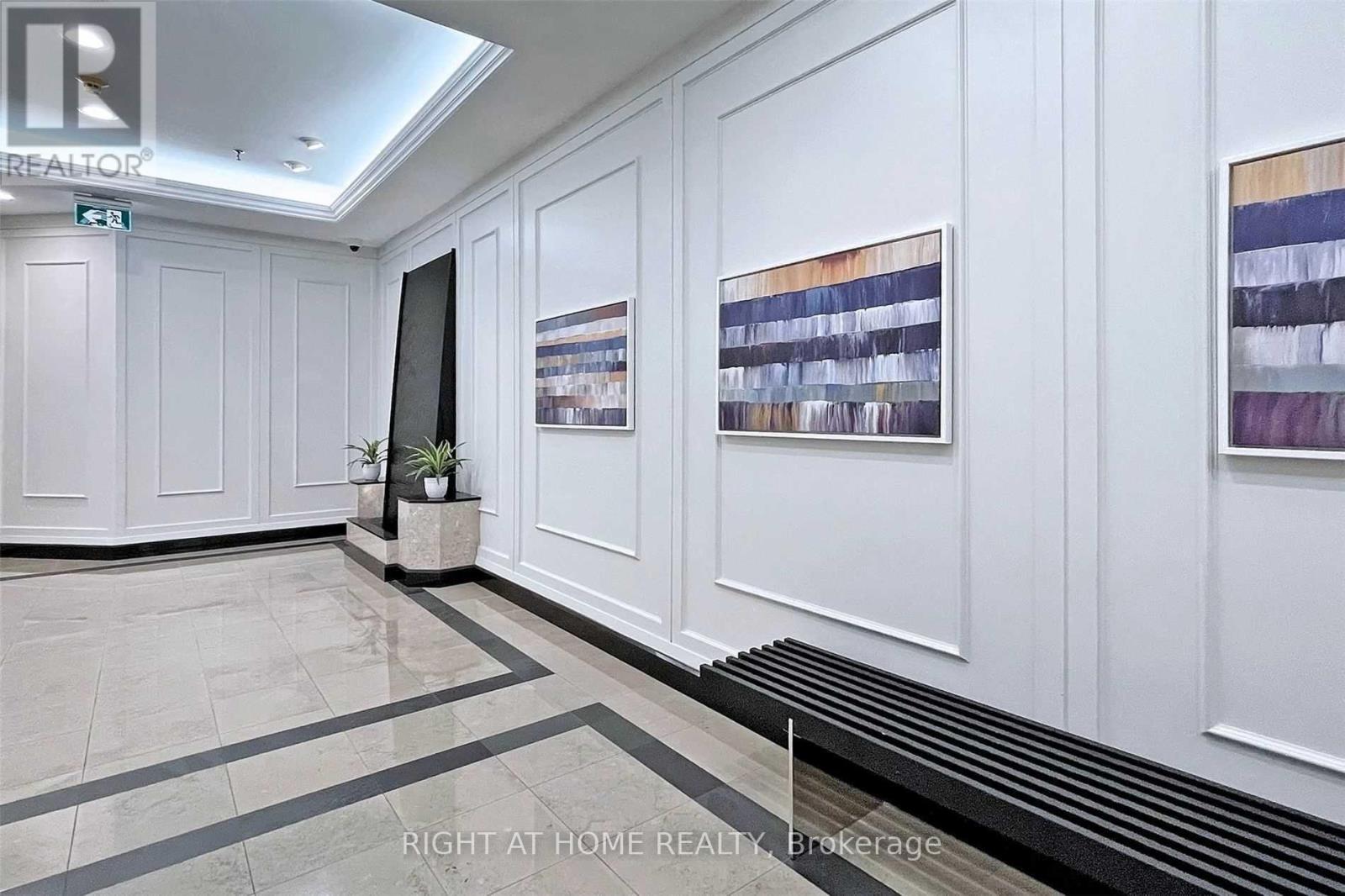 1801 - 8 Hillcrest Avenue, Toronto, Ontario  M2N 6Y6 - Photo 6 - C12828894